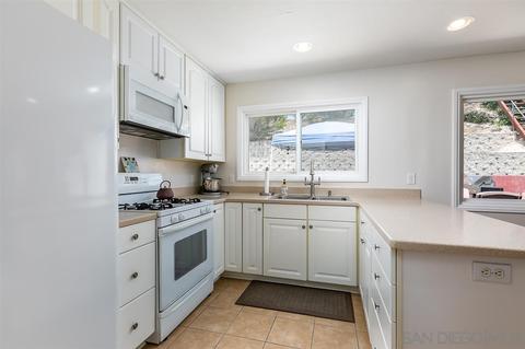 9601 Halberns Blvd, Santee, CA 92071 photo 15