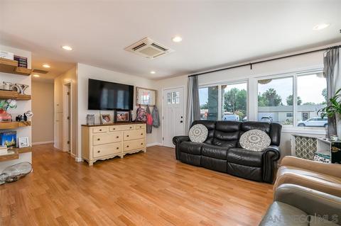 9601 Halberns Blvd, Santee, CA 92071 photo 11