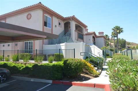 2708 Lake Pointe Dr #111, Spring Valley, CA 91977 photo 4