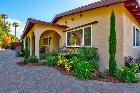2125 Oro Verde Rd, Escondido, CA 92027 photo 2