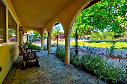 2125 Oro Verde Rd, Escondido, CA 92027 photo 3