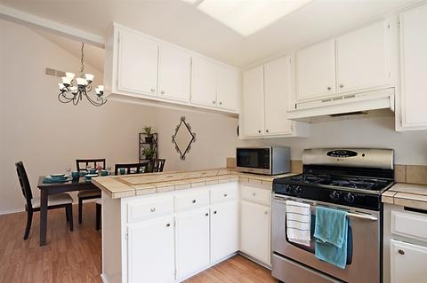 3465 Peach Tree Way, Oceanside, CA 92058 photo 10