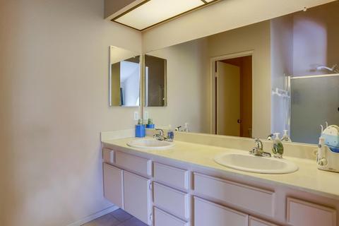 1431 Mountain Meadow Dr, Oceanside, CA 92056 photo 18