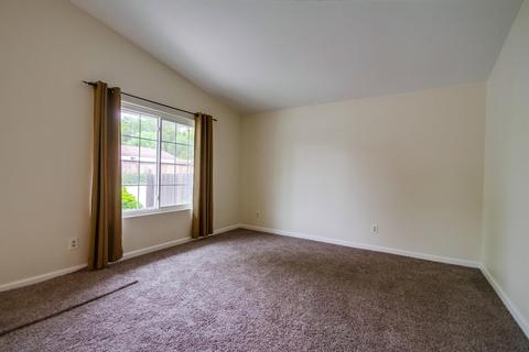 1245 Paseo Hermosa, Oceanside, CA 92056 photo 3