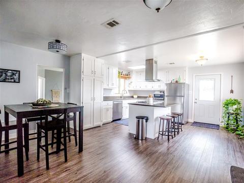 7121 Hoffman, La Mesa, CA 91941 photo 9