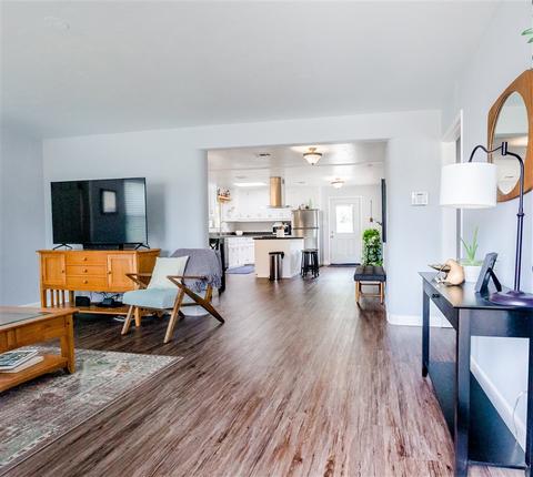 7121 Hoffman, La Mesa, CA 91941 photo 4
