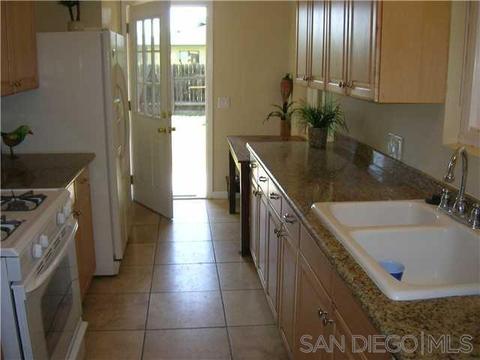 Undisclosed, Escondido, CA 92027 photo 6