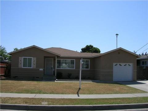 Undisclosed, Escondido, CA 92027 photo 1