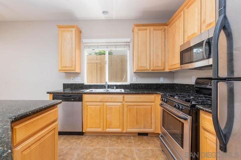 8715 Glen Oaks Way, Santee, CA 92071 photo 9