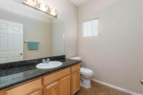 8715 Glen Oaks Way, Santee, CA 92071 photo 10