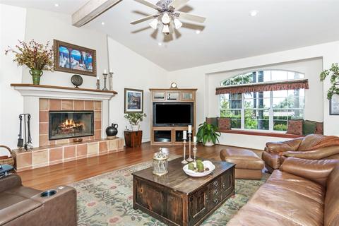 2185 Valley View Blvd, El Cajon, CA 92019 photo 7