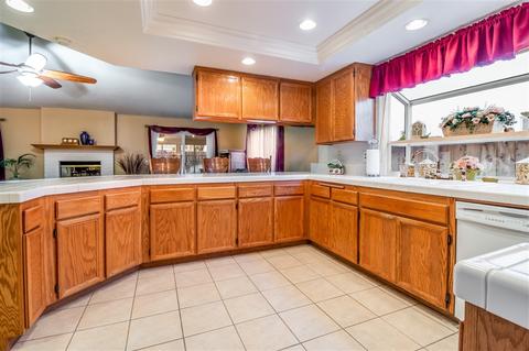 9297 Sombria Rd, Lakeside, CA 92040 photo 4