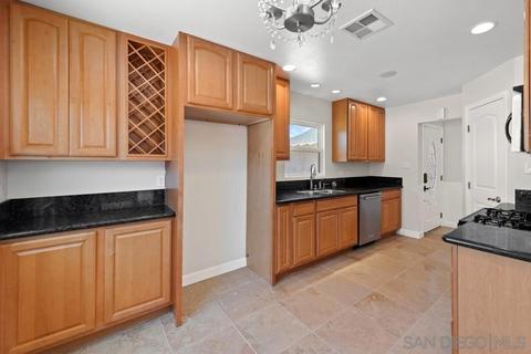 12909 Berlin St, Poway, CA 92064 photo 5
