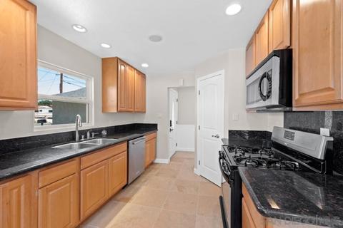 12909 Berlin St, Poway, CA 92064 photo 6
