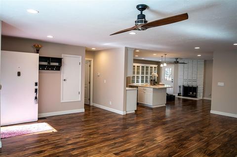 23320 Flume Canyon Dr, Wrightwood, CA 92397 photo 4