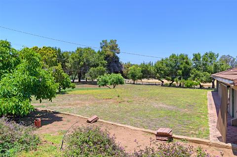 2616 Bernardo Ave, Escondido, CA 92029 photo 19