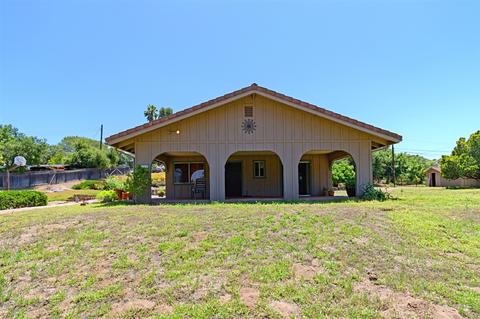 2616 Bernardo Ave, Escondido, CA 92029 photo 4