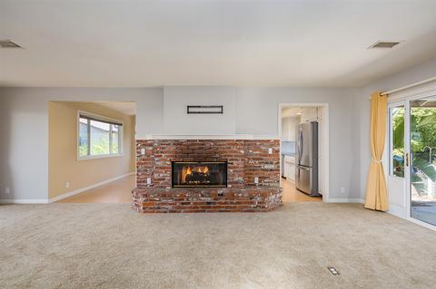 1724 Laurel Rd, Oceanside, CA 92054 photo 14