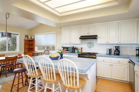 1724 Laurel Rd, Oceanside, CA 92054 photo 10