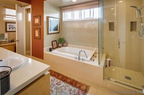 141 Orange #306, Coronado, CA 92118 photo 17
