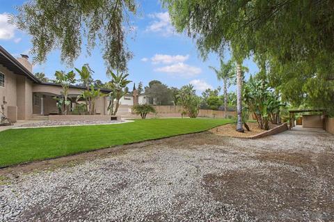 8945 Paradise Park Dr, Lakeside, CA 92040 photo 19