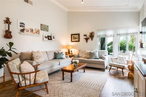 703 Foxwood Dr, Oceanside, CA 92057 photo 4