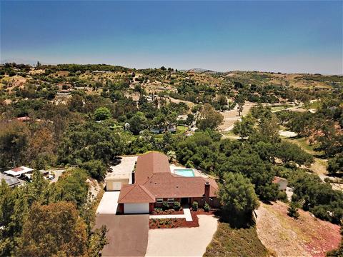 2970 Via Del Robles, Fallbrook, CA 92028 photo 24