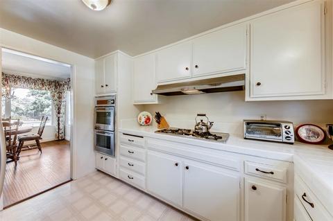2970 Via Del Robles, Fallbrook, CA 92028 photo 8
