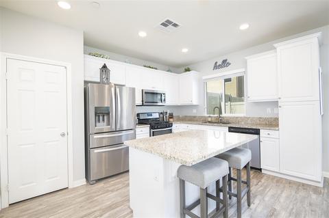 8677 Camden Dr, Santee, CA 92071 photo 10