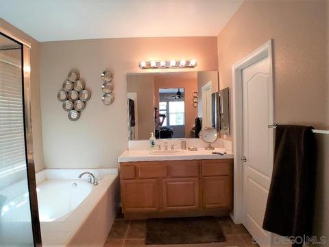 45566 Hawk Ct, Temecula, CA 92592 photo 10