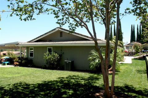 2077 Sikokis Pl, Escondido, CA 92025 photo 23