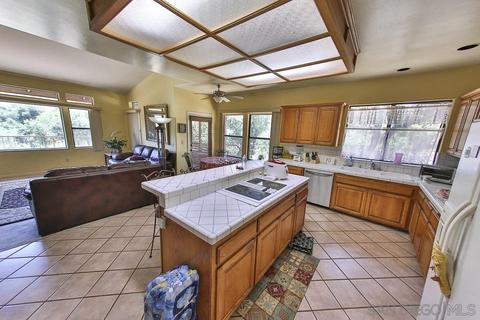 2765 Verda Ave, Escondido, CA 92025 photo 19
