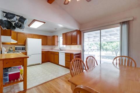 119 Alta Ln, El Cajon, CA 92021 photo 7