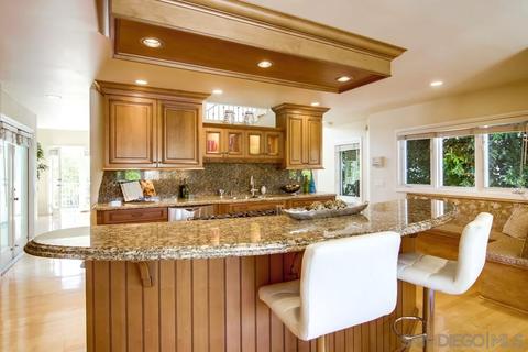 7614 Eads Ave, La Jolla, CA 92037 photo 6