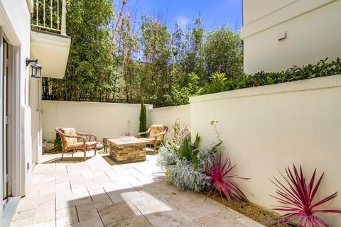 7614 Eads Ave, La Jolla, CA 92037 photo 22