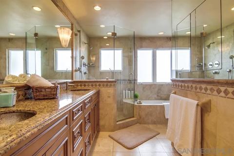 7614 Eads Ave, La Jolla, CA 92037 photo 13