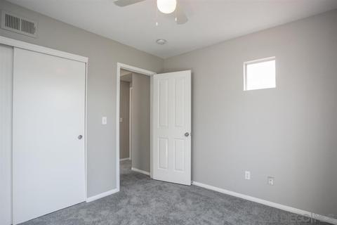 6933 Ruby Ln, Lemon Grove, CA 91945 photo 17