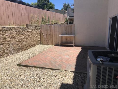 1366 Palomar Pl, Vista, CA 92084 photo 8