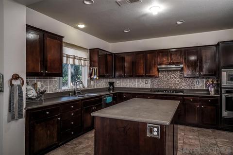 978 Cornflower Dr, Hemet, CA 92545 photo 14