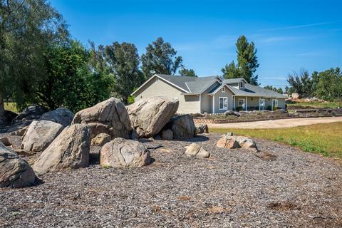 2040 Pamo Rd, Ramona, CA 92065 photo 4