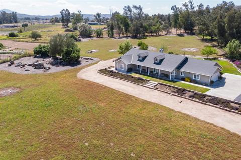 2040 Pamo Rd, Ramona, CA 92065 photo 1