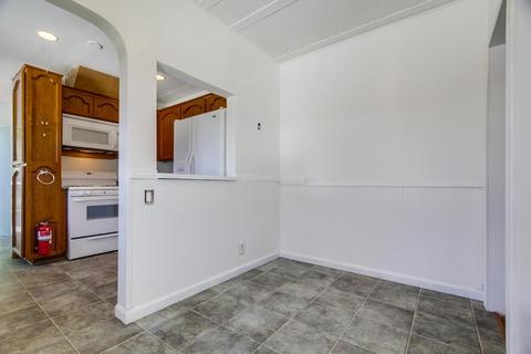 906 Galopago St, Spring Valley, CA 91977 photo 10