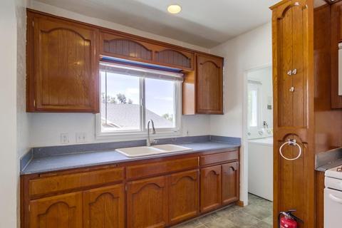 906 Galopago St, Spring Valley, CA 91977 photo 12