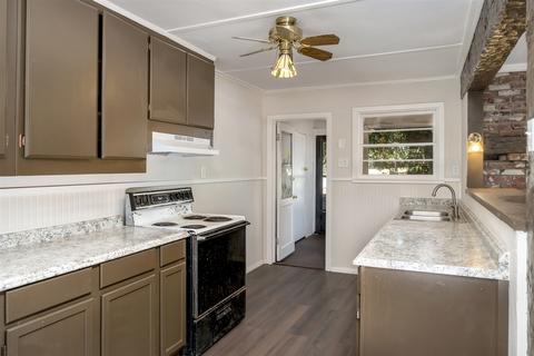 5565 Willows Rd, Alpine, CA 91901 photo 4
