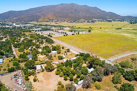 5565 Willows Rd, Alpine, CA 91901 photo 24