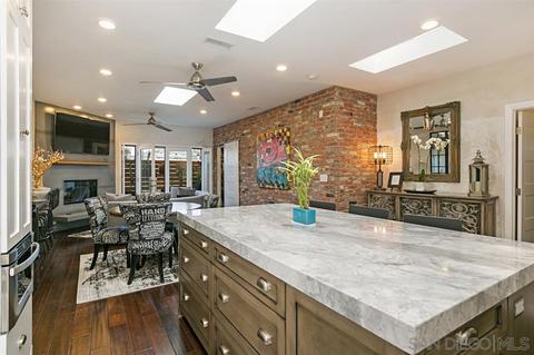 7725 Eads, La Jolla, CA 92037 photo 5
