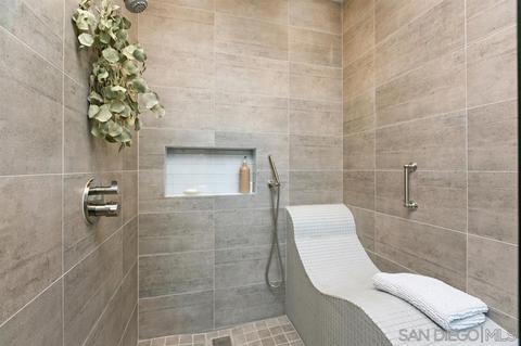 7725 Eads, La Jolla, CA 92037 photo 11