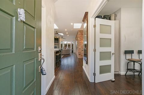 7725 Eads, La Jolla, CA 92037 photo 3