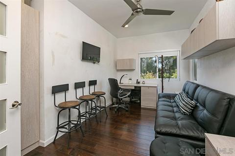 7725 Eads, La Jolla, CA 92037 photo 13