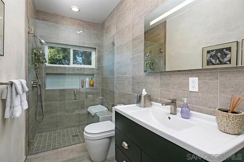 7725 Eads, La Jolla, CA 92037 photo 14